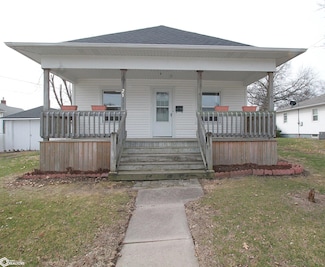 215 E State St, Clarinda, IA 51632