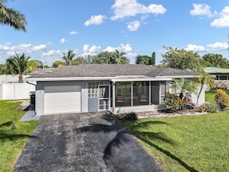 10215 NW 80th Dr, Tamarac, FL 33321