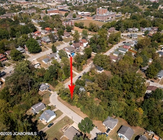 927 Harding St, Jefferson City, MO 65101