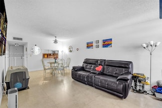 1900 W 68th St Unit F302, Hialeah, FL 33014