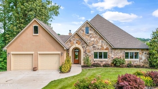 325 Pineberry Dr, Vonore, TN 37885