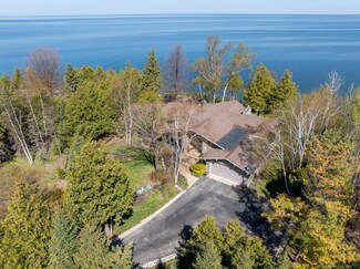 7041 Bay Shore Dr, Egg Harbor, WI 54209