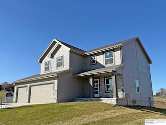 16558 Wirt St, Omaha, NE 68116