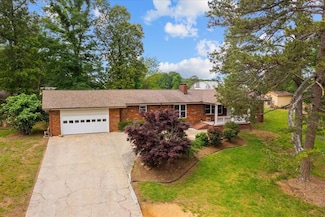 3117 Circleview Dr SE, Dalton, GA 30721