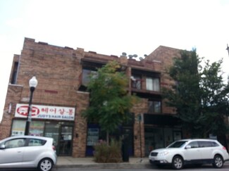 3217 W Bryn Mawr Ave Unit 402, Chicago, IL 60659