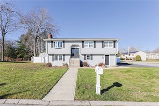 31 Salina Ave, Johnston, RI 02919