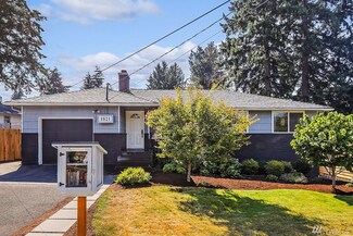 1821 N 195th St, Shoreline, WA 98133