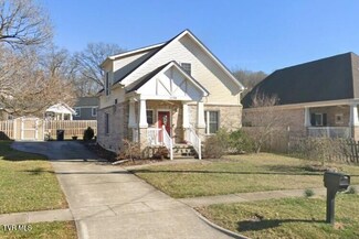 2208 Sherwood Rd, Kingsport, TN 37664