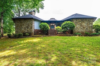 4275 Herman Sipe Rd, Conover, NC 28613