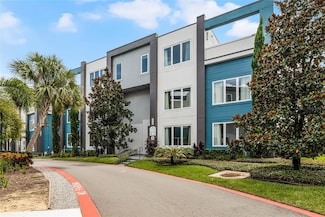 7770 Sandy Ridge Dr Unit 208, Reunion, FL 34747