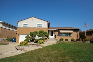 1209 Helen Dr, Melrose Park, IL 60160