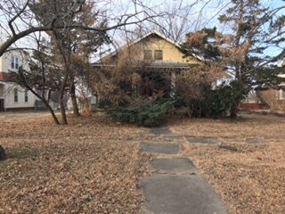 115 N Mulberry St, Eureka, KS 67045