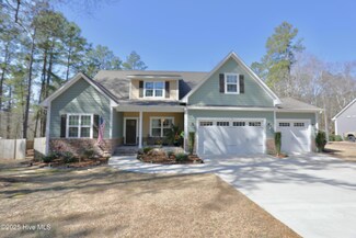 712 N Glenwood Trail, Southern Pines, NC 28387