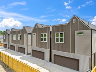 3409 Stonewall St, Houston, TX 77020
