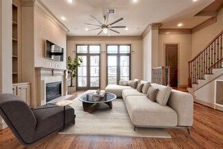 6035 Post Oak Green Ln, Houston, TX 77055