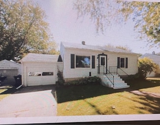 235 Weis Ave, Fond Du Lac, WI 54935