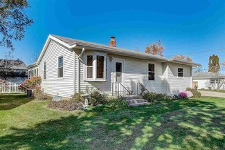 2800 Clausen St, Fitchburg, WI 53713