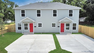 8595 Parkway Dr Unit C, Houston, TX 77088