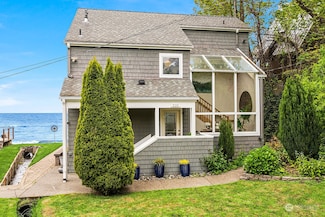320 SW 292nd St, Federal Way, WA 98023