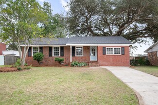 3313 Stonehaven Dr, North Charleston, SC 29420