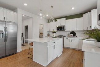 1585 Upper 141st St E, Rosemount, MN 55068