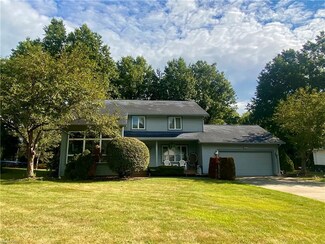 387 Avalon Dr SE, Warren, OH 44484