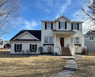 2008 11th St N, Sartell, MN 56377