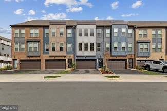 45394 Daveno Square, Sterling, VA 20164