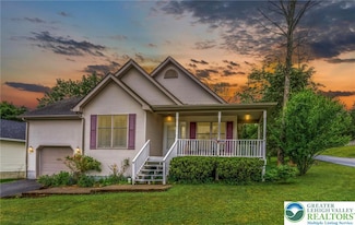 11 Apache Dr, Mount Bethel, PA 18343
