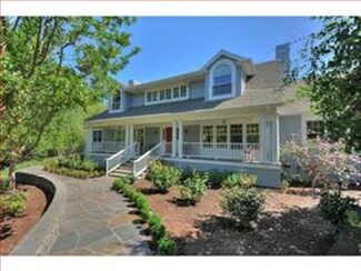 25933 Alicante Ln, Los Altos Hills, CA 94022