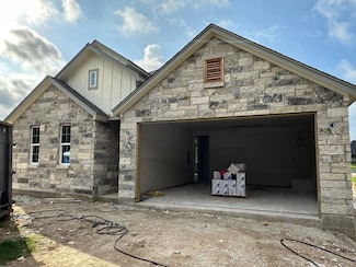 107 Preston Trail, Meadowlakes, TX 78654