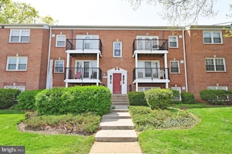 9483 Fairfax Blvd Unit 202, Fairfax, VA 22031