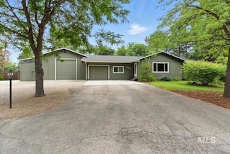 12600 W Cedarwood Dr, Boise, ID 83709