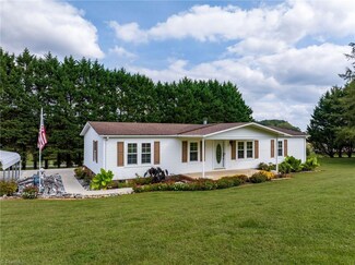 22 Sun Valley Ln, Township of Taylorsville, NC 28681