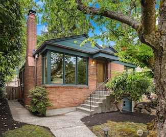 6541 45th Ave NE, Seattle, WA 98115