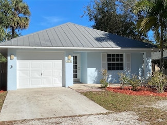 6236 6th St, Vero Beach, FL 32968