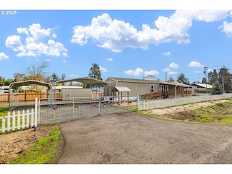 82849 Minnick Rd, Dexter, OR 97431