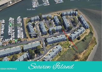 318 Sea Spray Ln, Neptune, NJ 07753