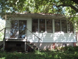 W10581 Hickory Grove Rd, Fox Lake, WI 53933
