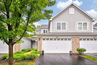 426 Victoria Ln Unit 426, Elgin, IL 60124