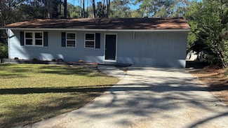 1732 4th St SE, Moultrie, GA 31768