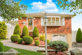 389 Sycamore St, Staten Island, NY 10312