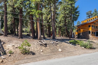 381 John Muir Rd Unit 14, Mammoth Lakes, CA 93546