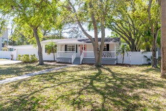 916 Michigan Ave, Palm Harbor, FL 34683