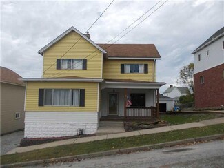 25 Cleveland Ave, Manor, PA 15665