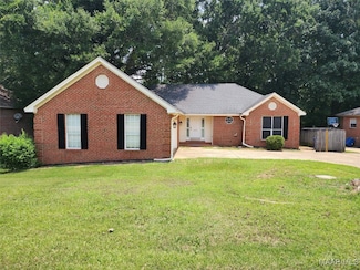 835 Heather Dr, Prattville, AL 36066