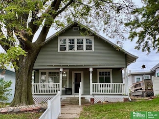 1217 N Grant Ave, York, NE 68467