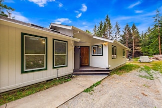 295 Hookton Cemetary Rd, Loleta, CA 95551