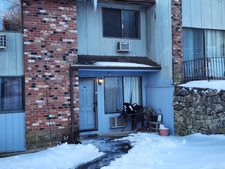 189 Kaynor Dr Unit C, Waterbury, CT 06708