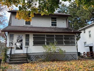1210 Brown St, Akron, OH 44301